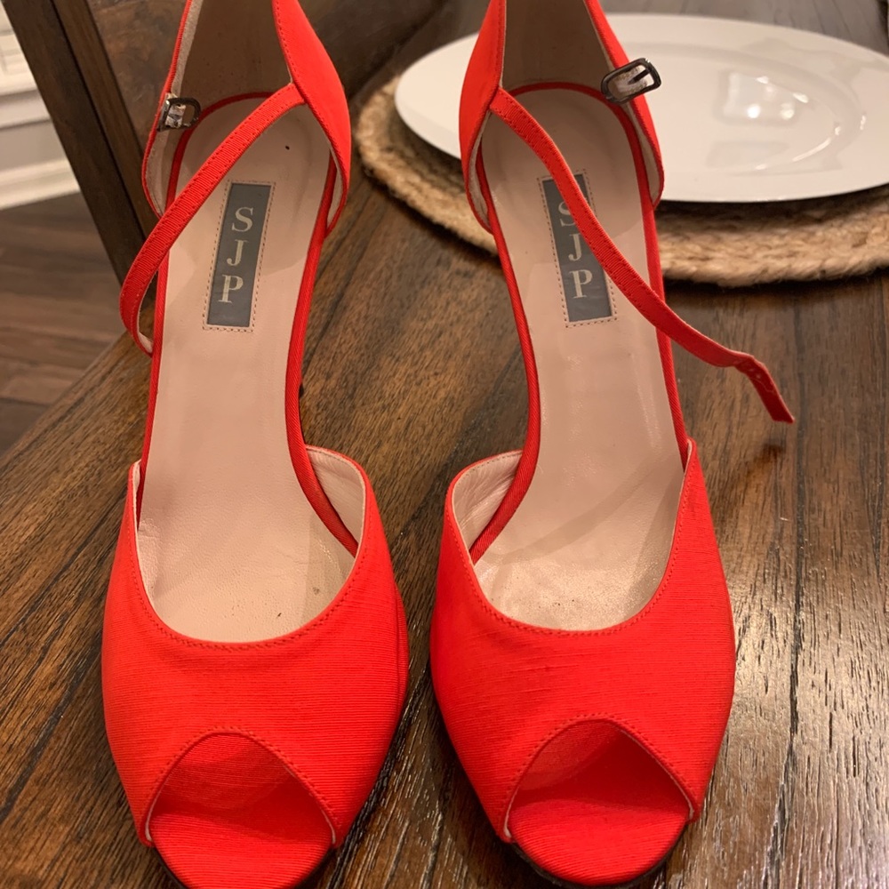 Sarah Jessica Parker Mary Jane heel.